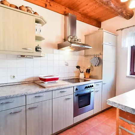 Сasa de vacaciones Modernes In Mit Sauna *